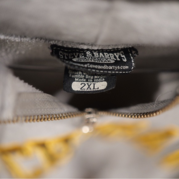 University of Michigan Gray Hoodie with Zipper 2XL - Picture 4 of 5